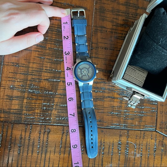 Peugeot Avenue Paris Watch - Picture 3 of 8